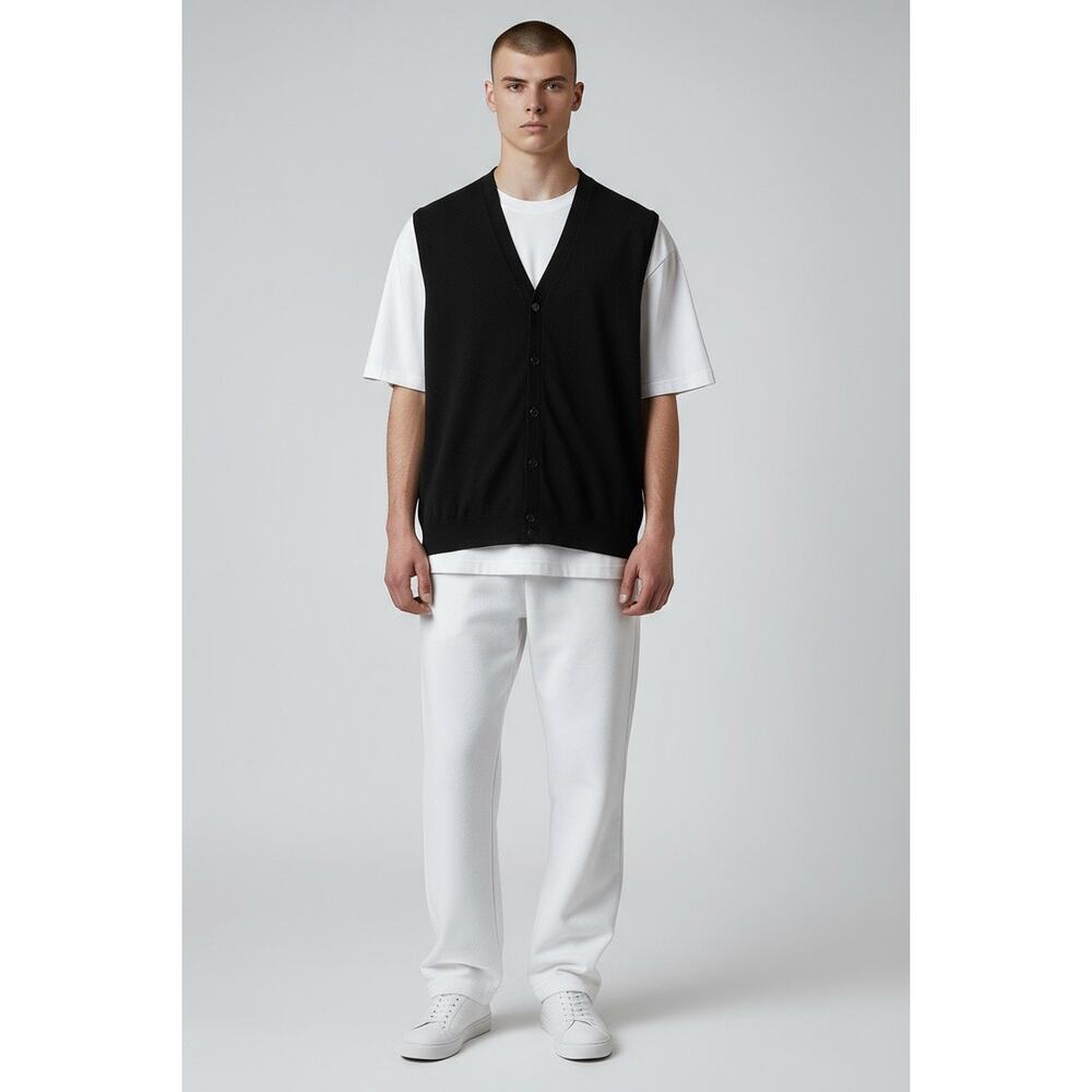 Piombo Men's Merino Wool Vest Sweater Sleeveless Solid Black Size Large Nwt